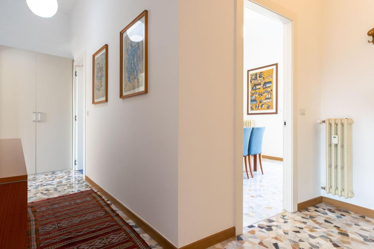 Garibaldi Two Bedrooms By Halldis Milão Exterior foto