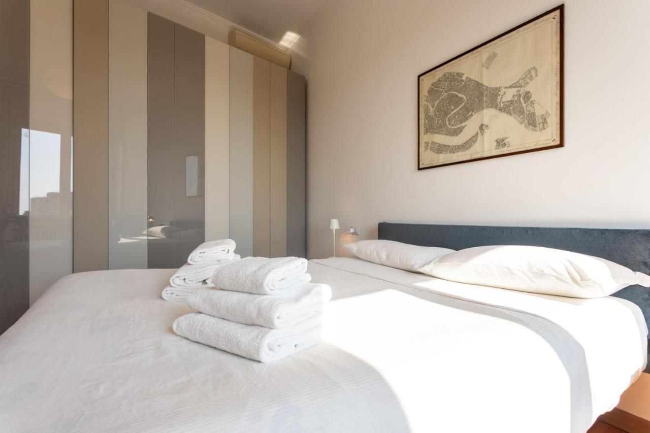 Garibaldi Two Bedrooms By Halldis Milão Exterior foto